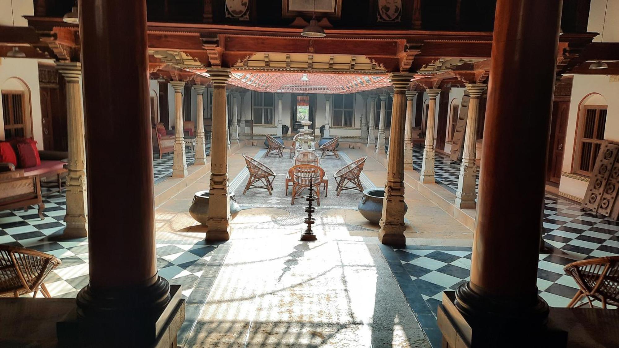 Saratha Vilas Chettinad Kānādukāttān Kültér fotó
