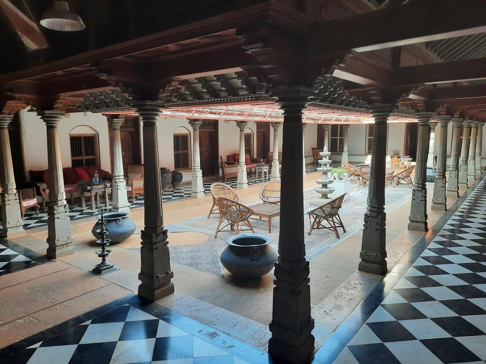 Saratha Vilas Chettinad Kānādukāttān Kültér fotó